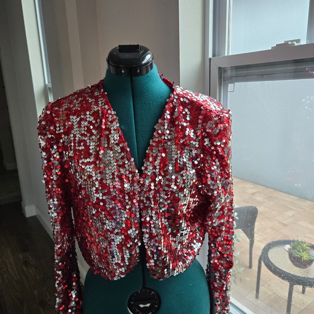Anna-Kaci Bolero Shrug Women Medium Red Silver Sequins Sparkle Shine Y91446